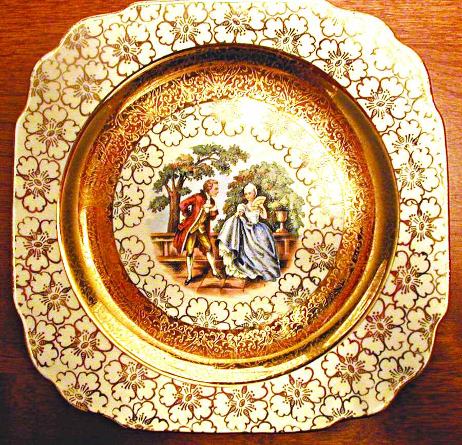 HMU5 Square Bread & Butter Plate by Hampton China-1