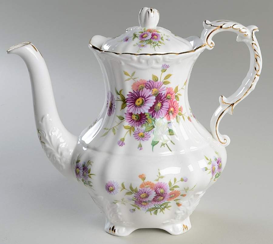 4149 (Scalloped) Coffee Pot & Lid by Hammersley-1