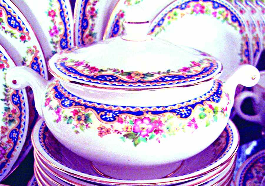 N1403 Sugar Bowl & Lid by Homer Laughlin -1