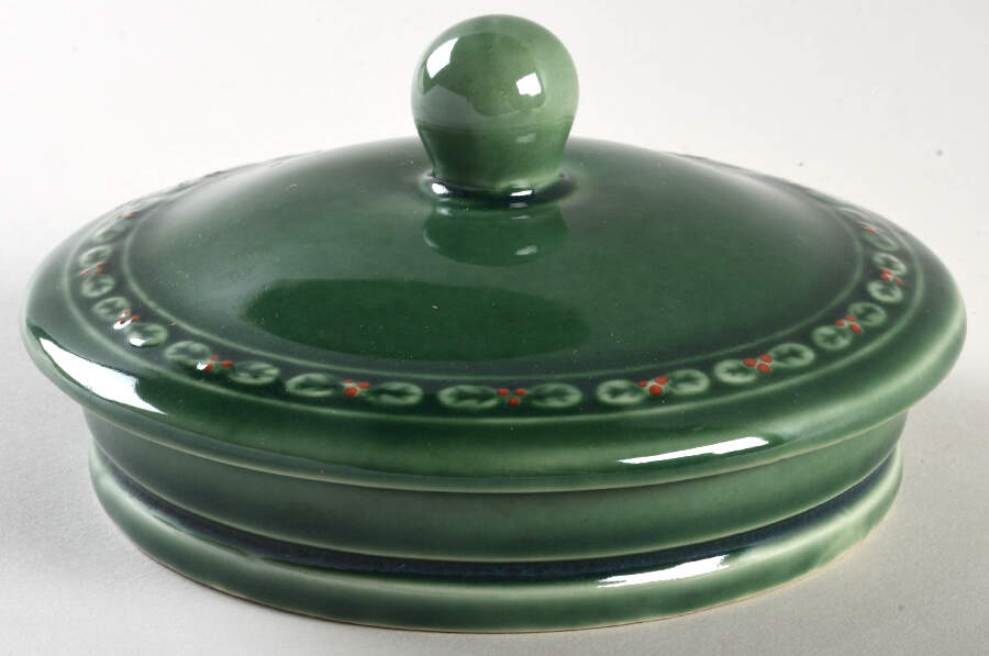 Christmas Berries Lid for Cookie Jar by Hampton Forge-1