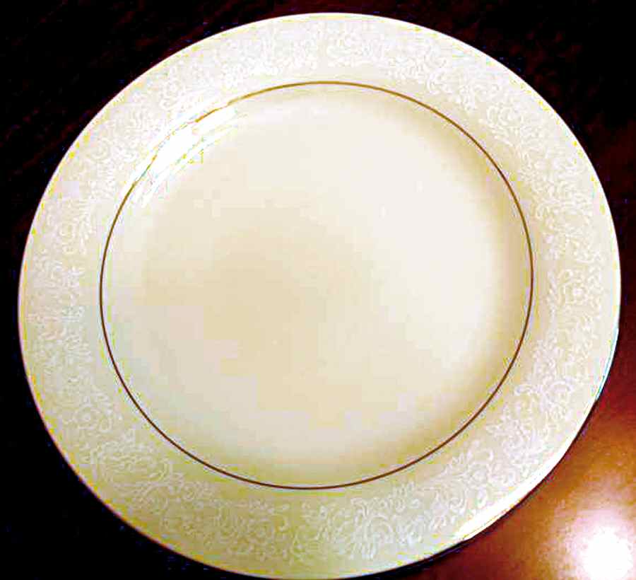 Bridal Veil Dinner Plate by Heirloom Collection-1