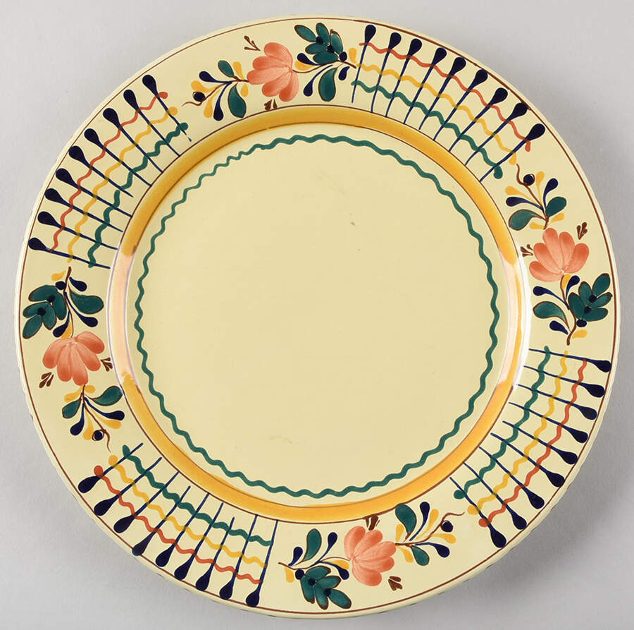 HGY3 Dinner Plate by Hungary-1
