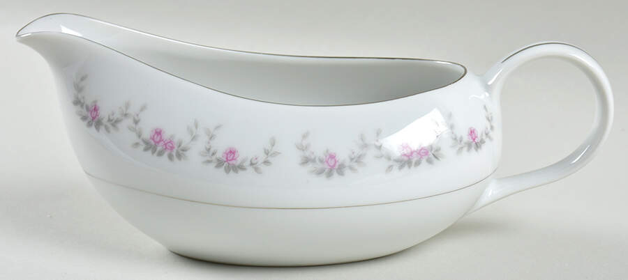 Suzette Gravy Boat by Hara-1