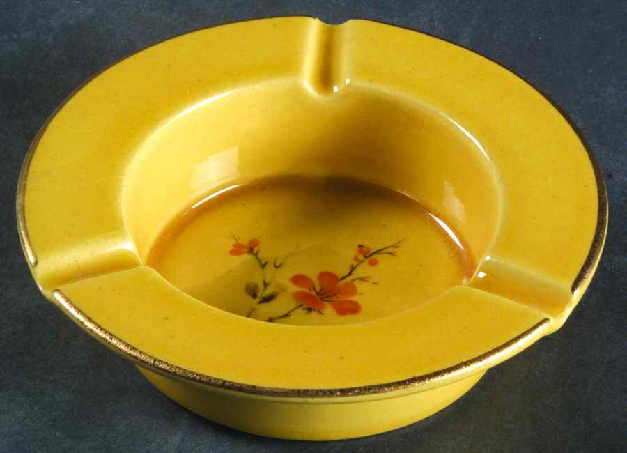HYL4 4" Ashtray by Hyalyn-1