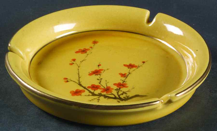 HYL4 5" Ashtray by Hyalyn-1