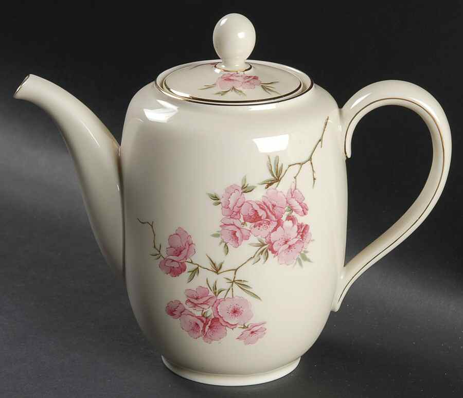 HUT1692 Coffee Pot & Lid by Hutschenreuther-1