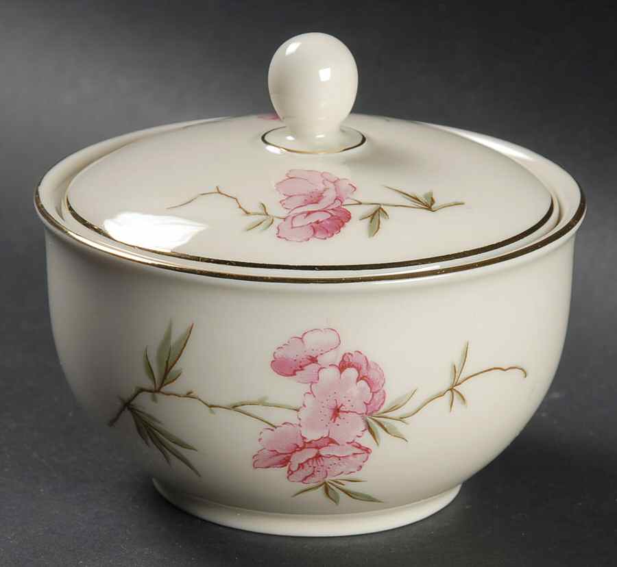 HUT1692 Sugar Bowl & Lid by Hutschenreuther-1