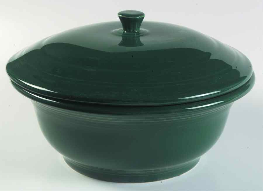 Fiesta Evergreen (Intro 2007) 2 Qt Round Covered Casserole (MB 9 Base) by Homer Laughlin -1