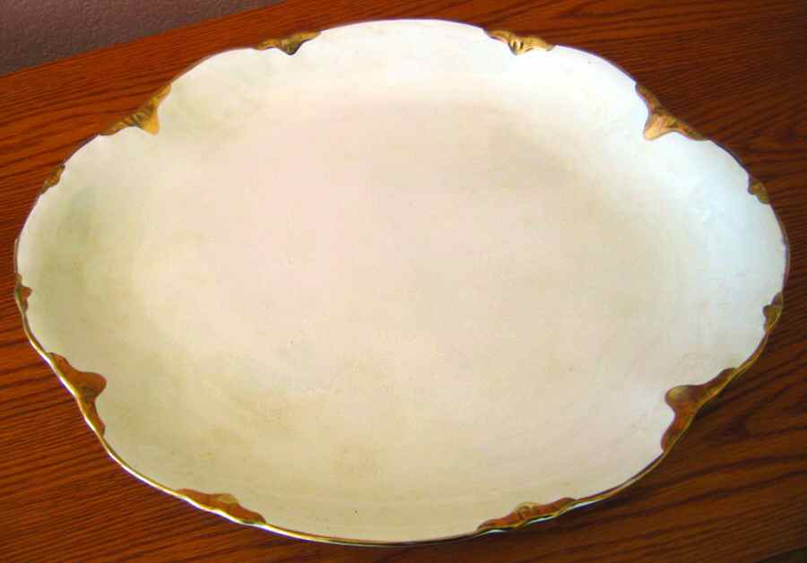 R3002 14" Oval Serving Platter by Homer Laughlin -1