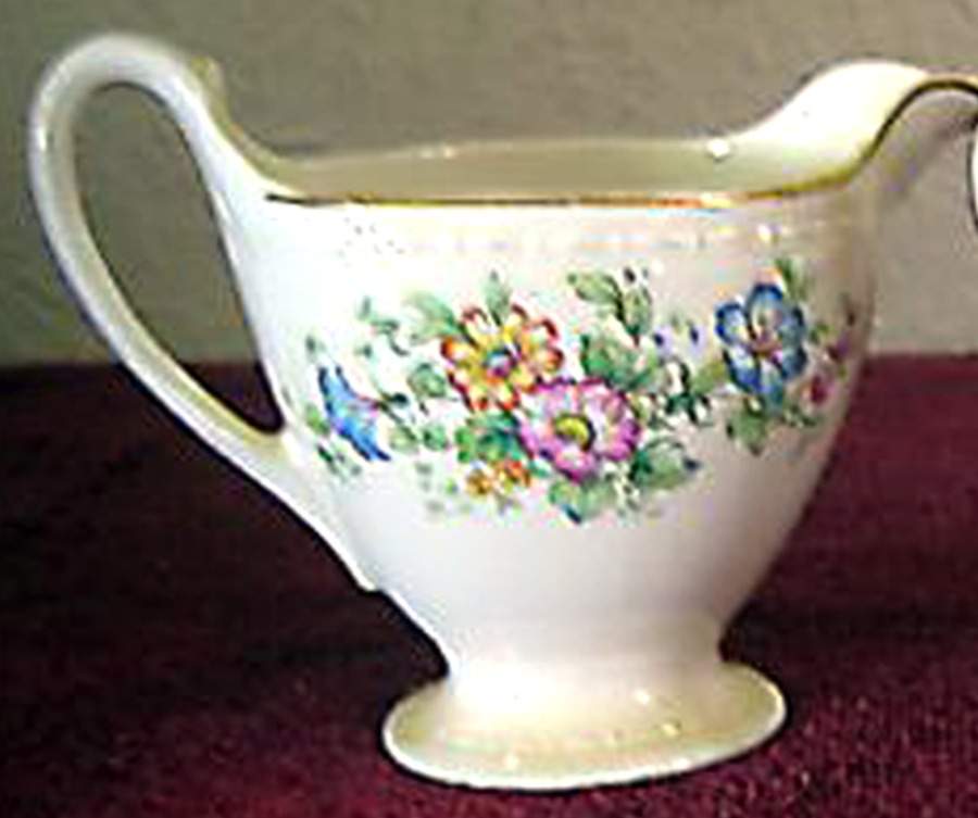 HLC2564 Creamer by Homer Laughlin -1