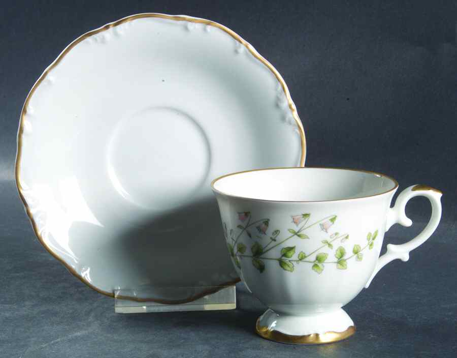 Linnaea Borealis (Scalloped) Footed Cup & Saucer Set by Hackefors-1