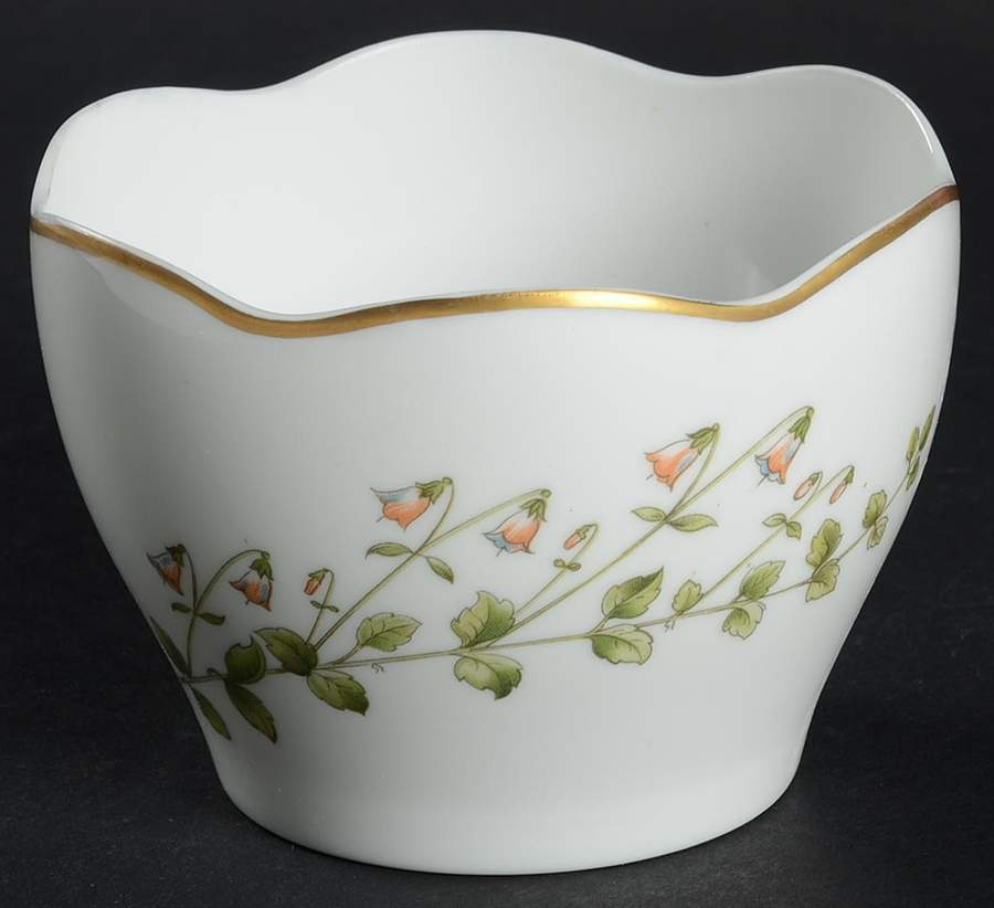 Linnaea Borealis (Scalloped) Votive Candleholder by Hackefors-1