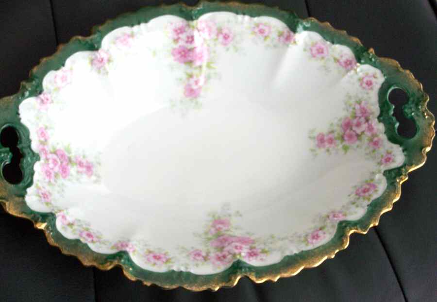 9379 10" Oval Vegetable Bowl by Habsburg-1