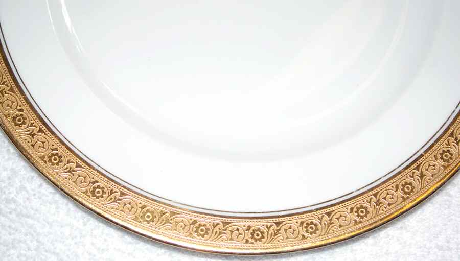 HC995 Dinner Plate by Heinrich - H&C-1