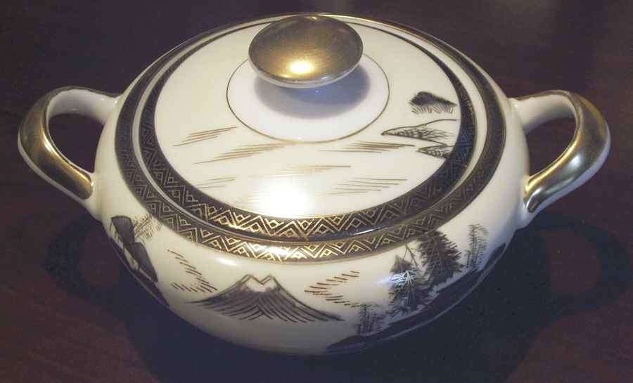 HYA29 Sugar Bowl & Lid by Hayasi-1