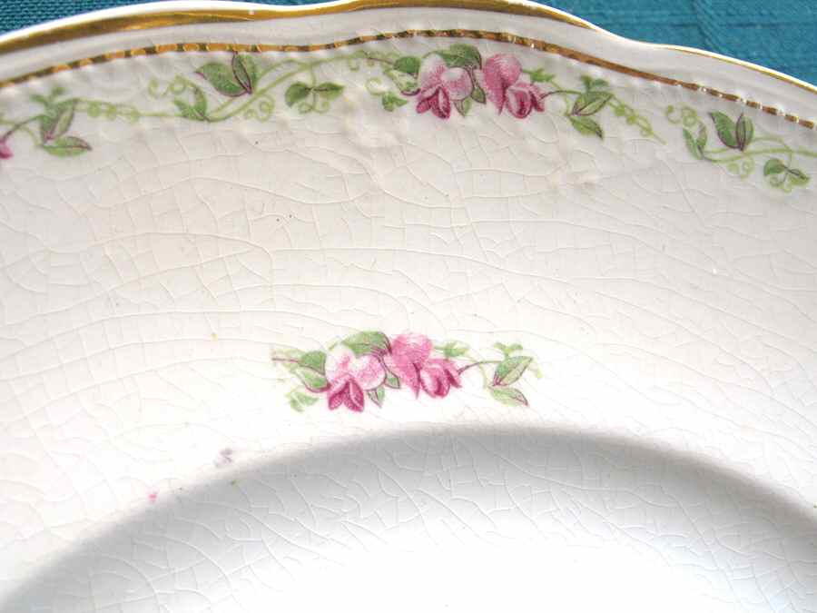 HAR149 Dinner Plate by Harker-1