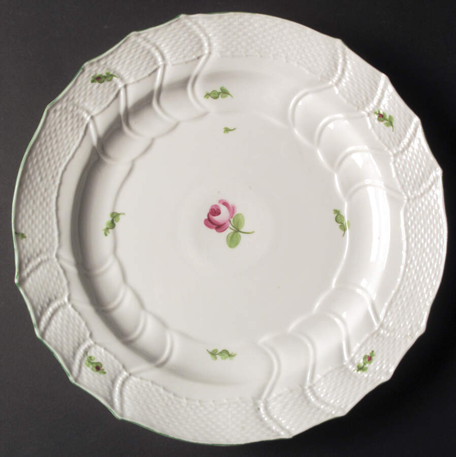 HER58 12" Chop Plate (Round Platter) by Herend-1