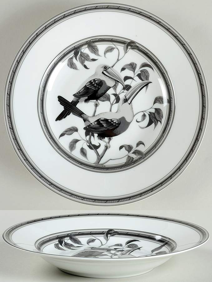 Estampe de Toucans Large Rim Soup Bowl by Hermes-1