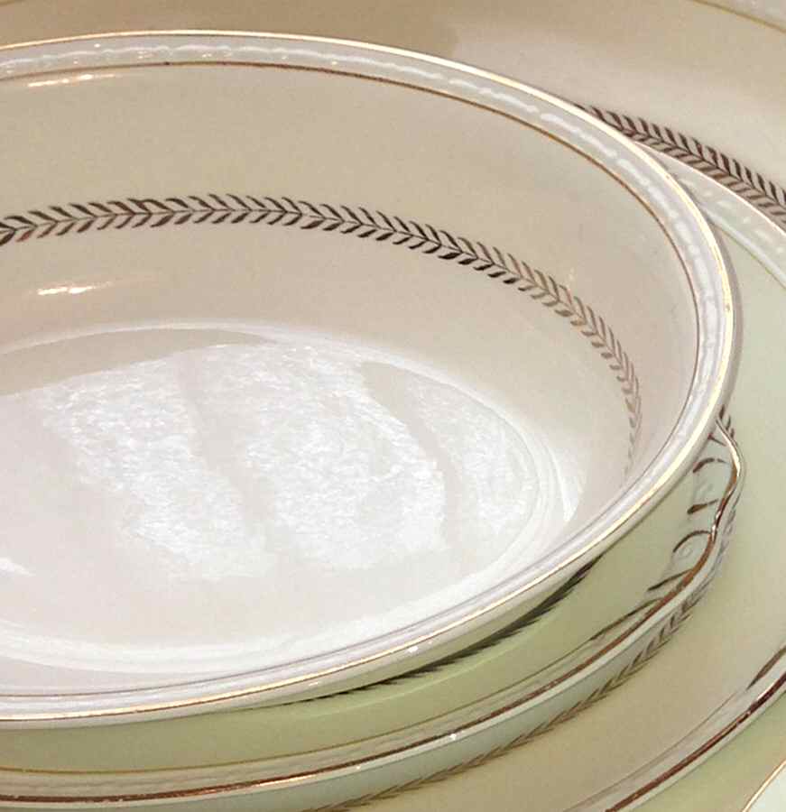 G3359 9" Oval Vegetable Bowl by Homer Laughlin -1