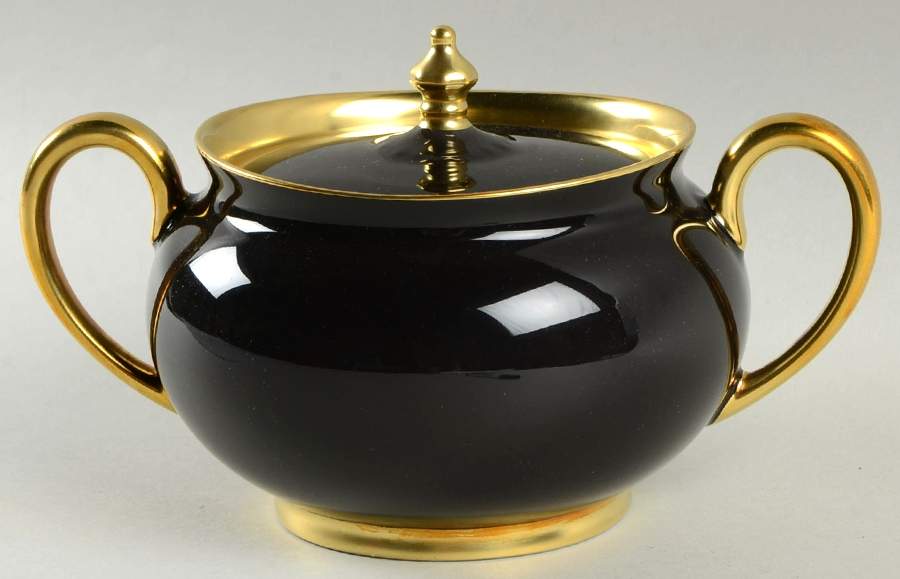 Laque de Chine Gold (Noir) Sugar Bowl & Lid by Haviland-1