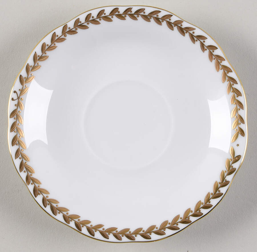 Golden Laurel Saucer by Herend-1