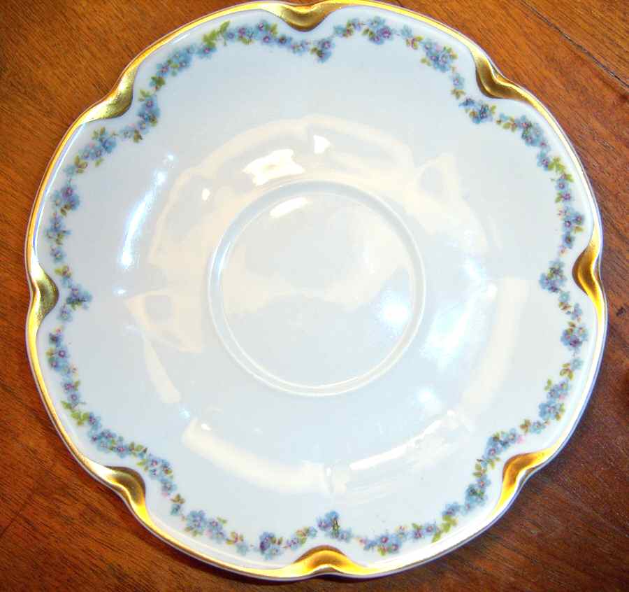 H3632 Saucer by Haviland-1