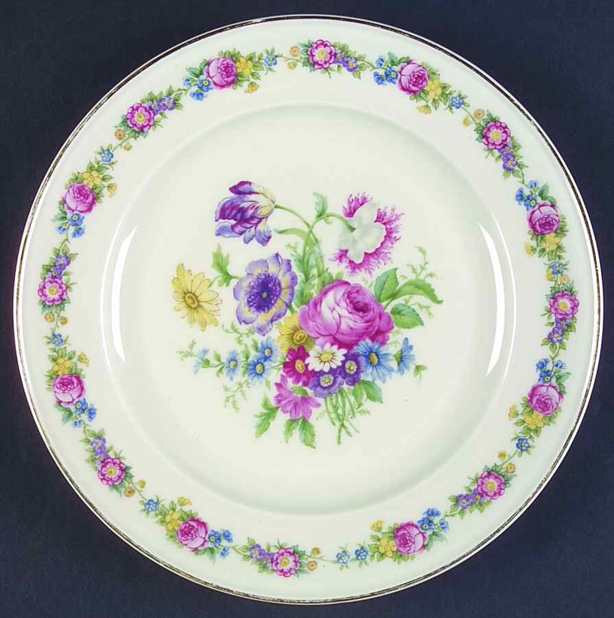 HUT1727 Dinner Plate by Hutschenreuther-1