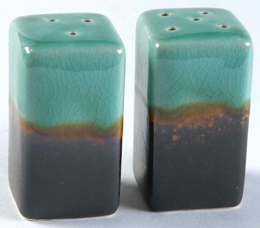 Jade Moon Salt & Pepper Set by Home-1
