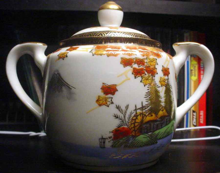 HYA31 Sugar Bowl & Lid by Hayasi-1