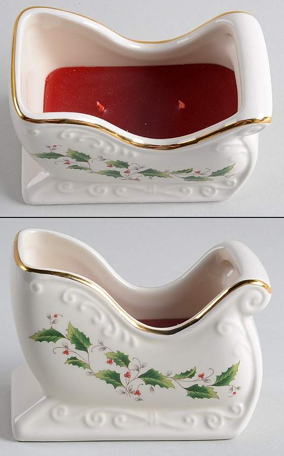 Home for the Holidays Small Sleigh by Holly Holiday-1
