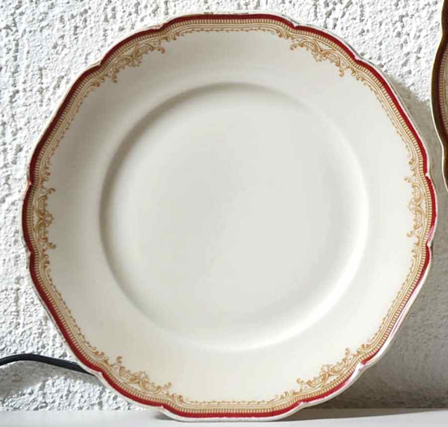 6917 Salad Plate by Hutschenreuther-1