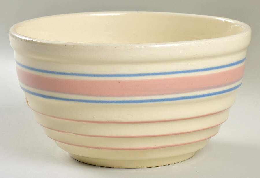 HUL2 8" Mixing Bowl by Hull-1