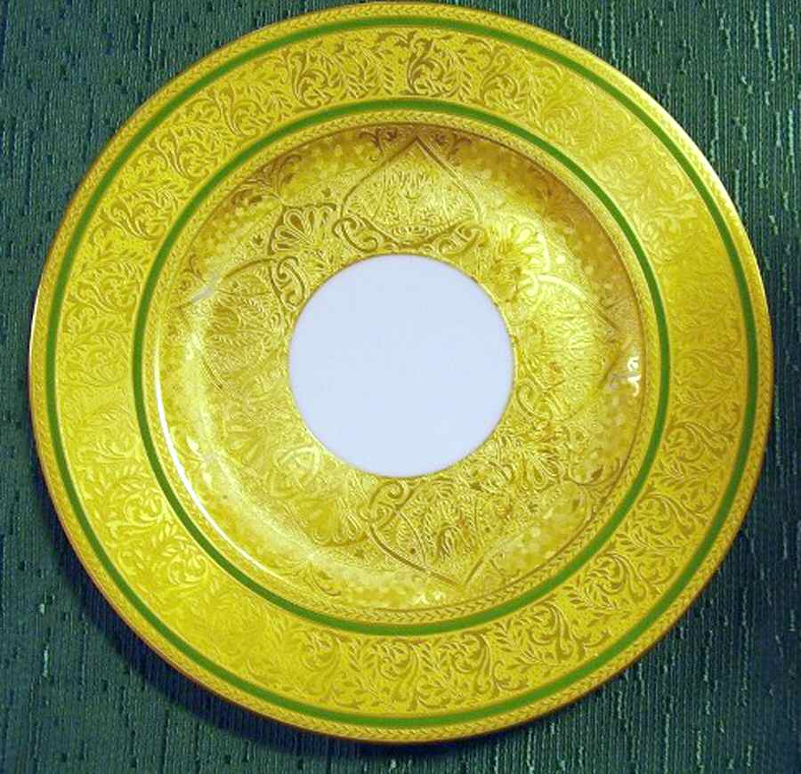 HUT1678 Dinner Plate by Hutschenreuther-1