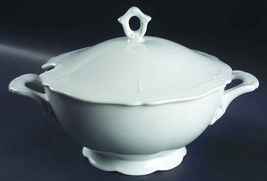 Lucia Tureen &  Lid by Hutschenreuther-1