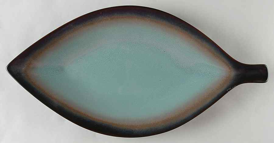 Thira Teal 18" Leaf Shaped Platter by Home-1