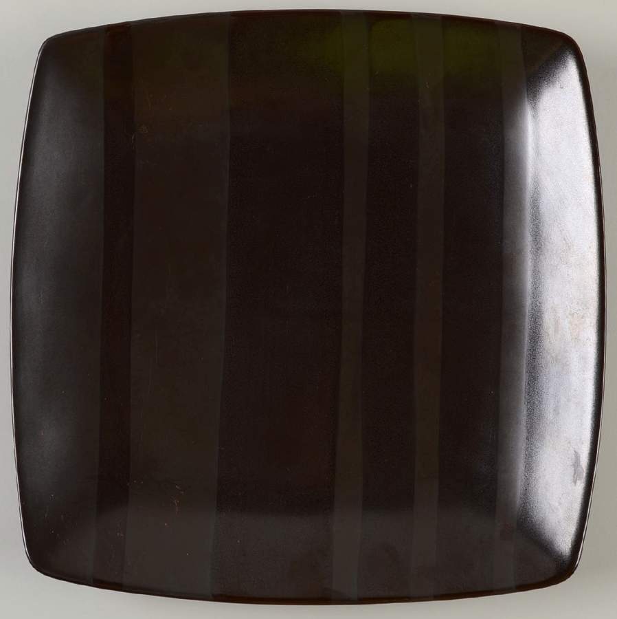 Thira Metallic Stripe Dinner Plate by Home-1