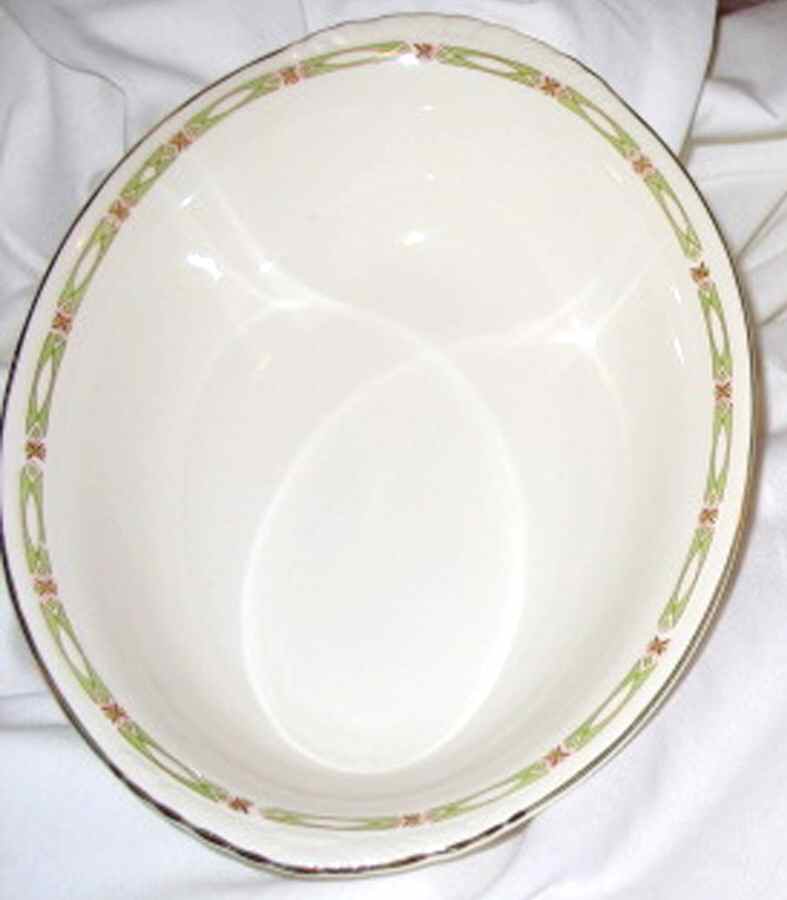 N1727 9" Oval Vegetable Bowl by Homer Laughlin -1