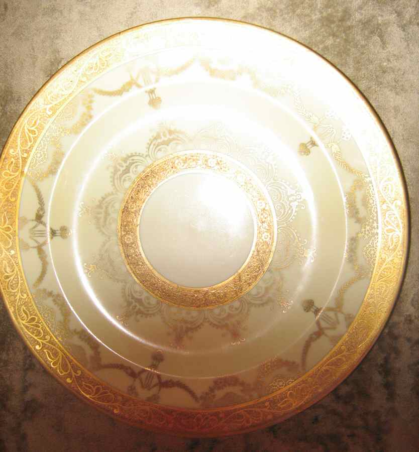 H3453 Dinner Plate by Haviland-1