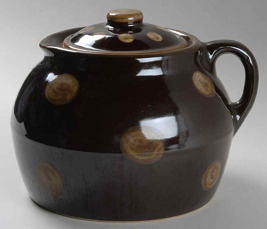 HAD7 Bean Pot & Lid by M A Hadley-1