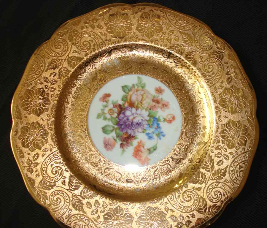 HCZ125 Dinner Plate by Haas-Czjzek Coronado-1