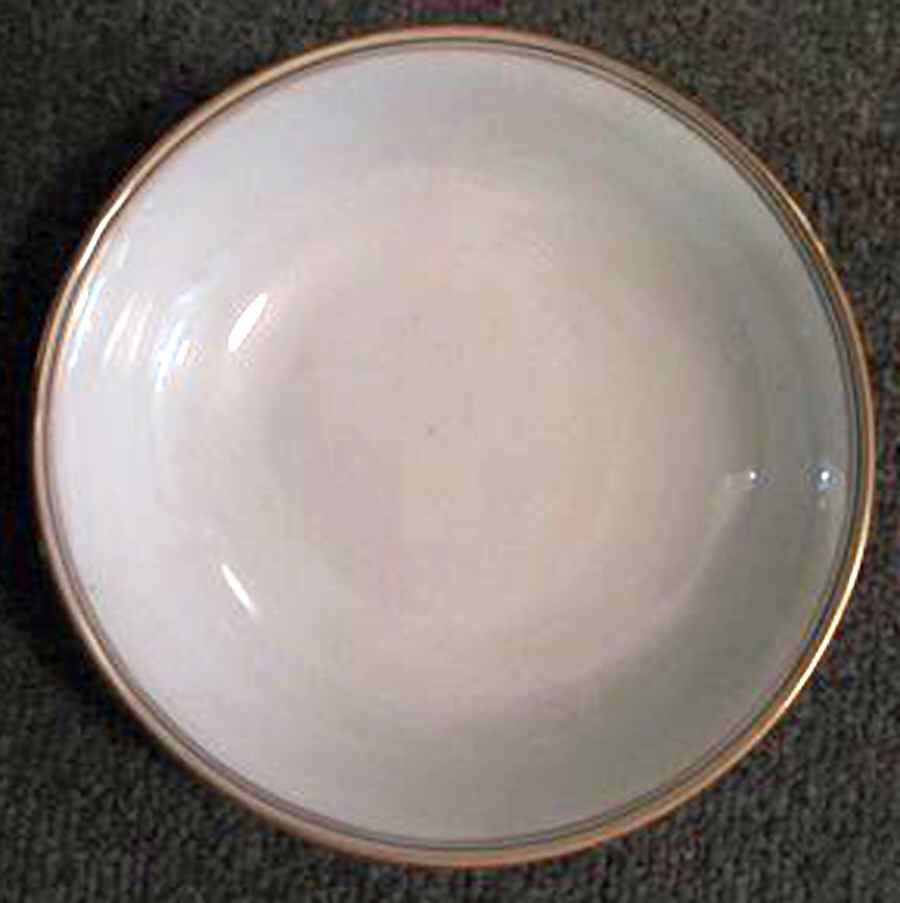 HUT1749 Coupe Soup Bowl by Hutschenreuther-1