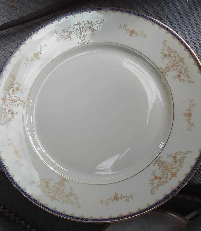 HC1021 Dinner Plate by Heinrich - H&C-1