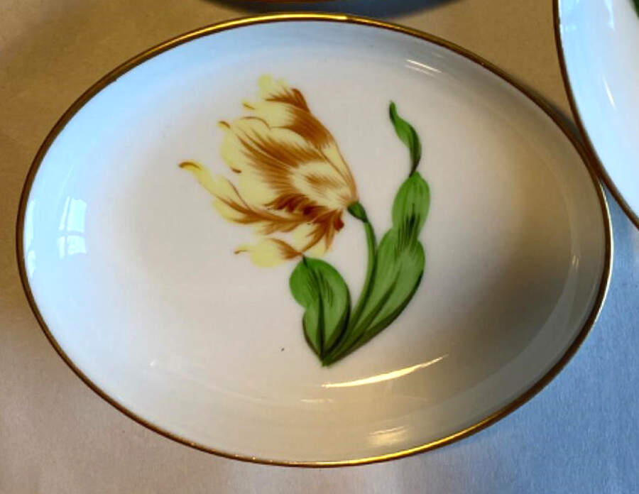 Kitty 3" Oval Ashtray by Herend-1