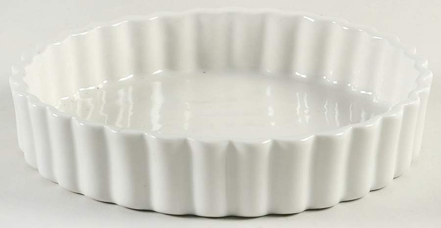White 7" Quiche by Hall-1