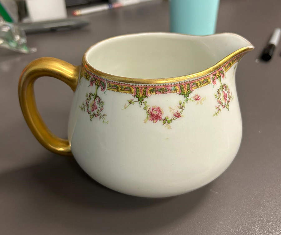 H3458 Creamer by Haviland-1