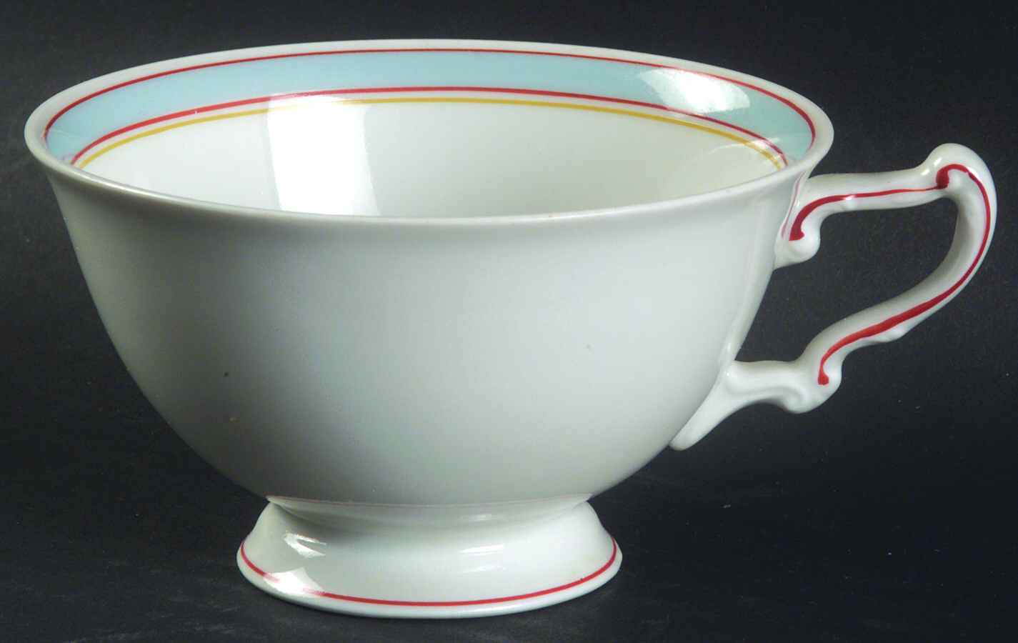 HC1027 Footed Cup by Heinrich - H&C-1
