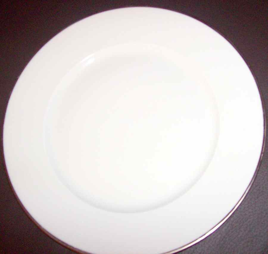H3685 Dinner Plate by Haviland-1