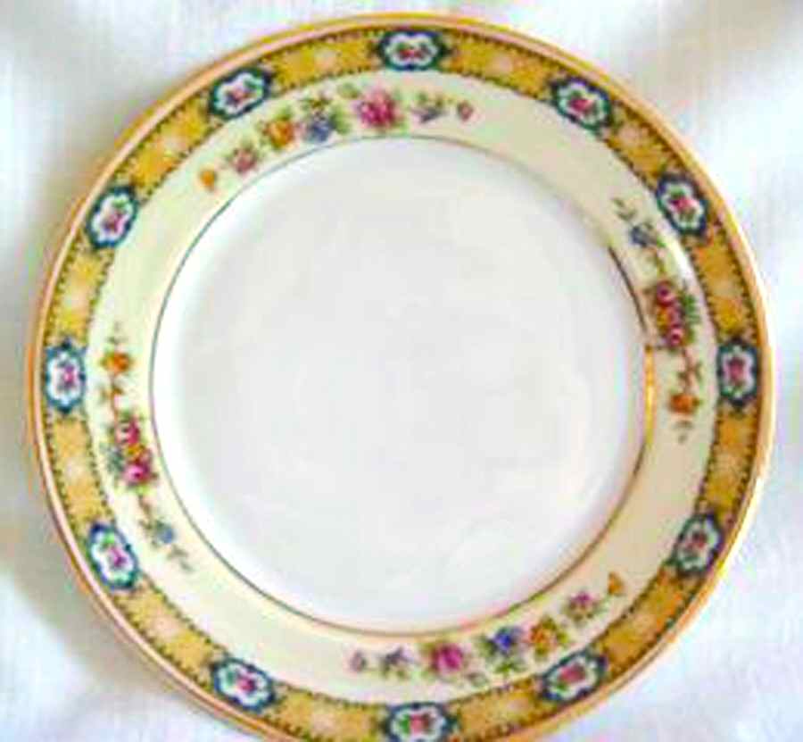 HC1114 Bread & Butter Plate by Heinrich - H&C-1
