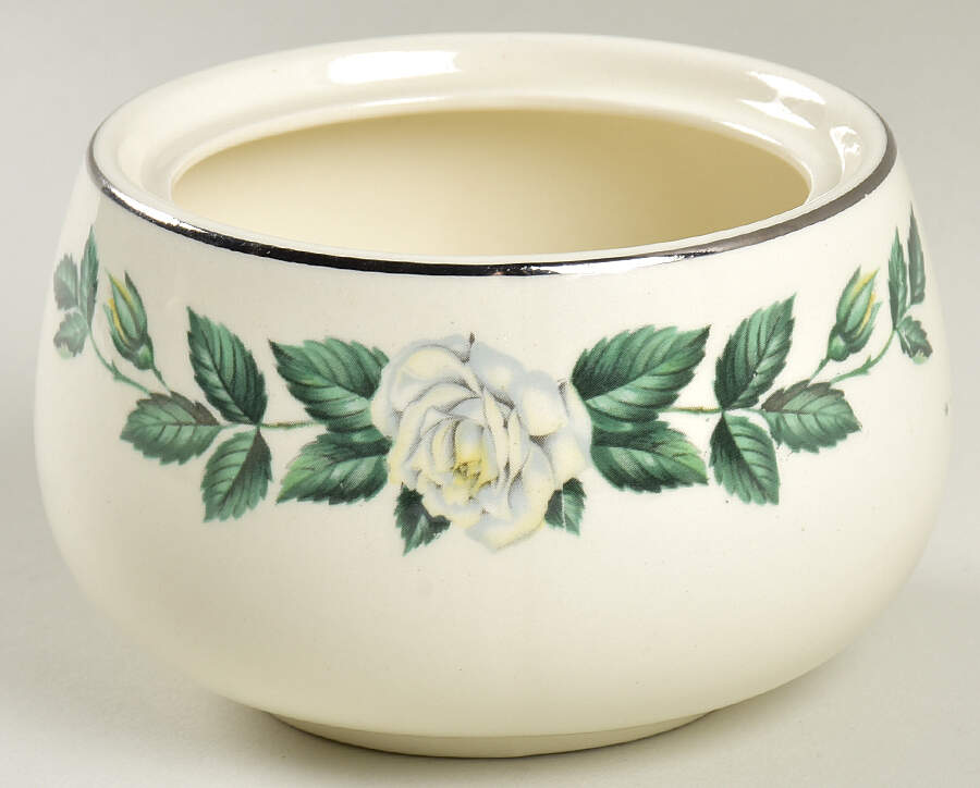 Ry233 Sugar Bowl No Lid by Homer Laughlin -1