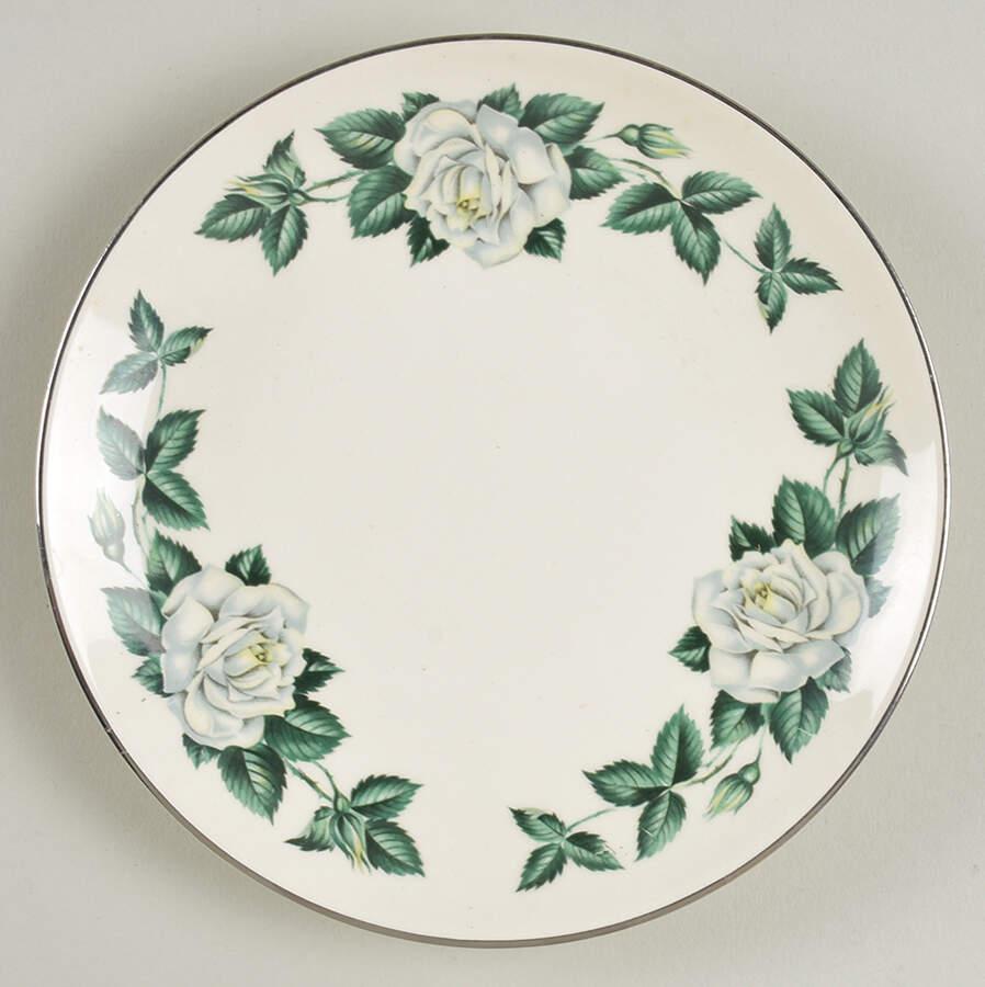 Ry233 Bread & Butter Plate by Homer Laughlin -1